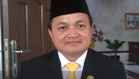 Ketua DPRD Kapuas Minta Pemkab Awasi Harga Elpiji 3 Kg