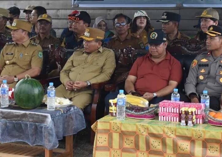 Hadiri Panen Raya Semangka, Wakil Ketua I DPRD Kapuas Sampaikan Sektor Hortikultura Miliki Potensi Besar