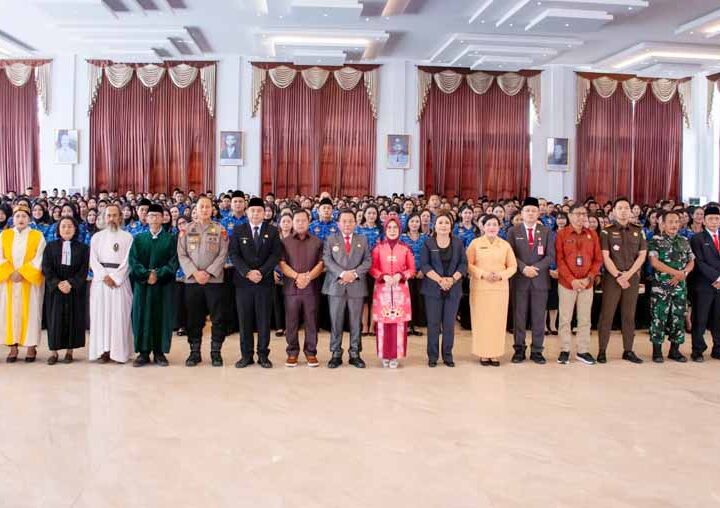 Penyerahan SK Pengangkatan ASN dan Lantik PPPK Kabupaten Kapuas