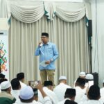 Staf Ahli Gubernur Bidang Pemerintahan, Hukum, dan Politik H. Darliansyah saat memberikan sambutannya. (foto:MMC Kalteng)