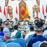 Gubernur Agustiar Sabran menyampaikan sambutan dan respon saat diskusi bersama serikat buruh