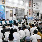Wakil Gubernur Kalteng Edy Pratowo saat membacakan sambutan Gubernur. (Foto : Biro Adpim)