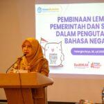 Asisten Administrasi Umum Sunarti saat menyampaikan sambutannya. (Foto : Ist)